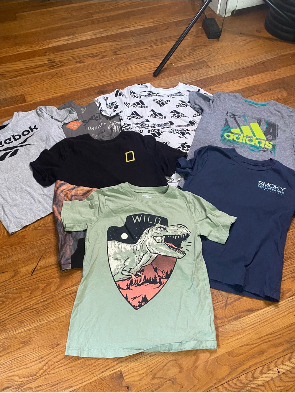 Boys Medium (8) Shirt Bundle | 10 Pieces | Adidas, Gap, Abercrombie Kids & More - Picture 2 of 6